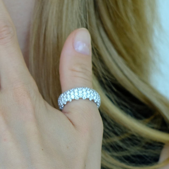 Zydo kleiner elastischer Ring mit roségoldener Diamantkuppel 55107