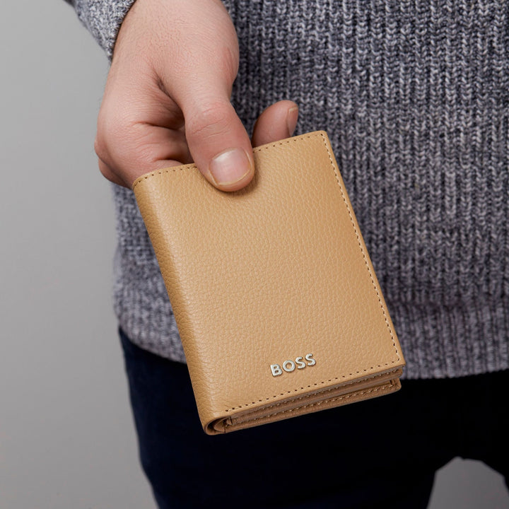 Hugo Boss Trifold Card Holder Classic Grained Camel HLF416X