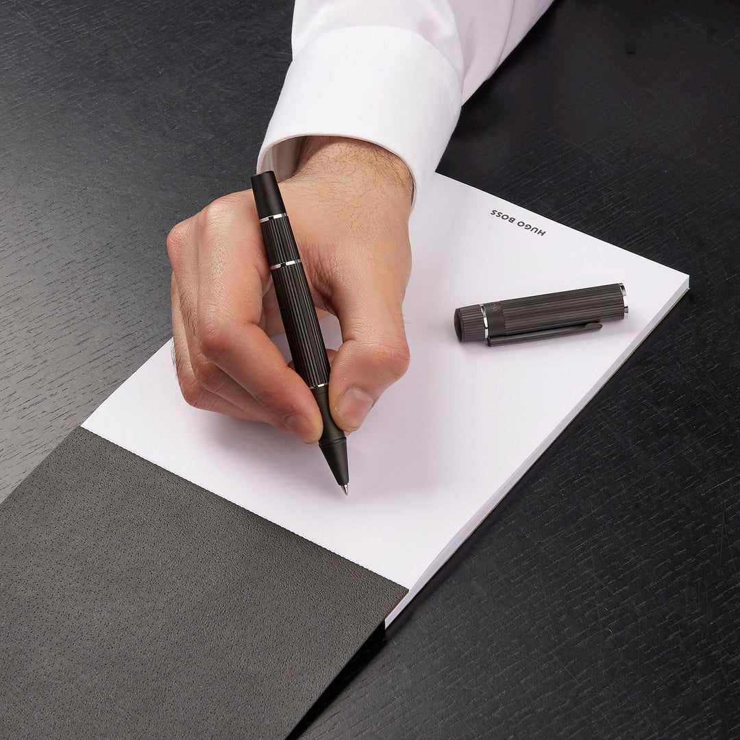 Hugo Boss Ballpoint Pen Core Black HSF4855A