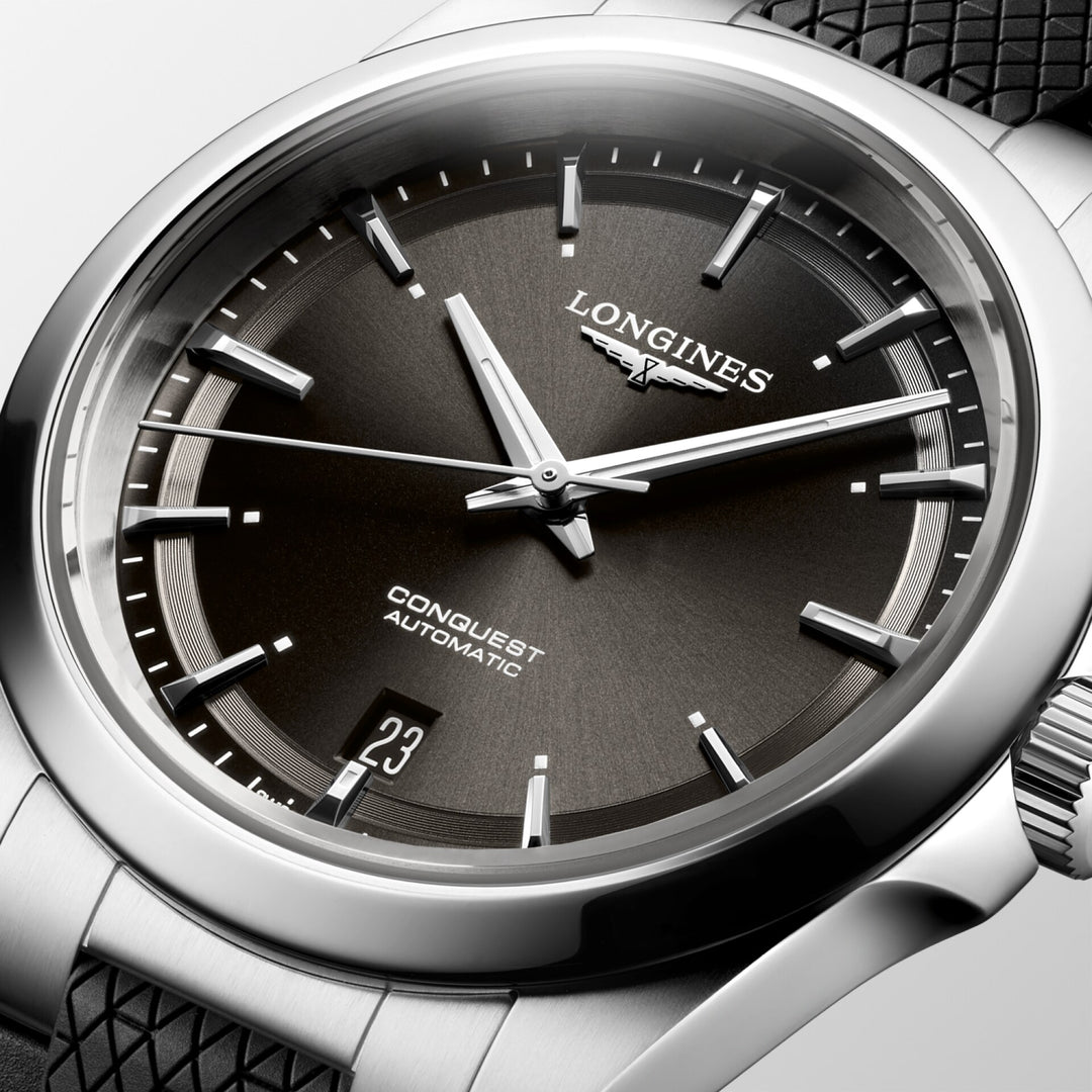 Longines Conquest 38mm black automatic steel watch L3.720.4.52.9