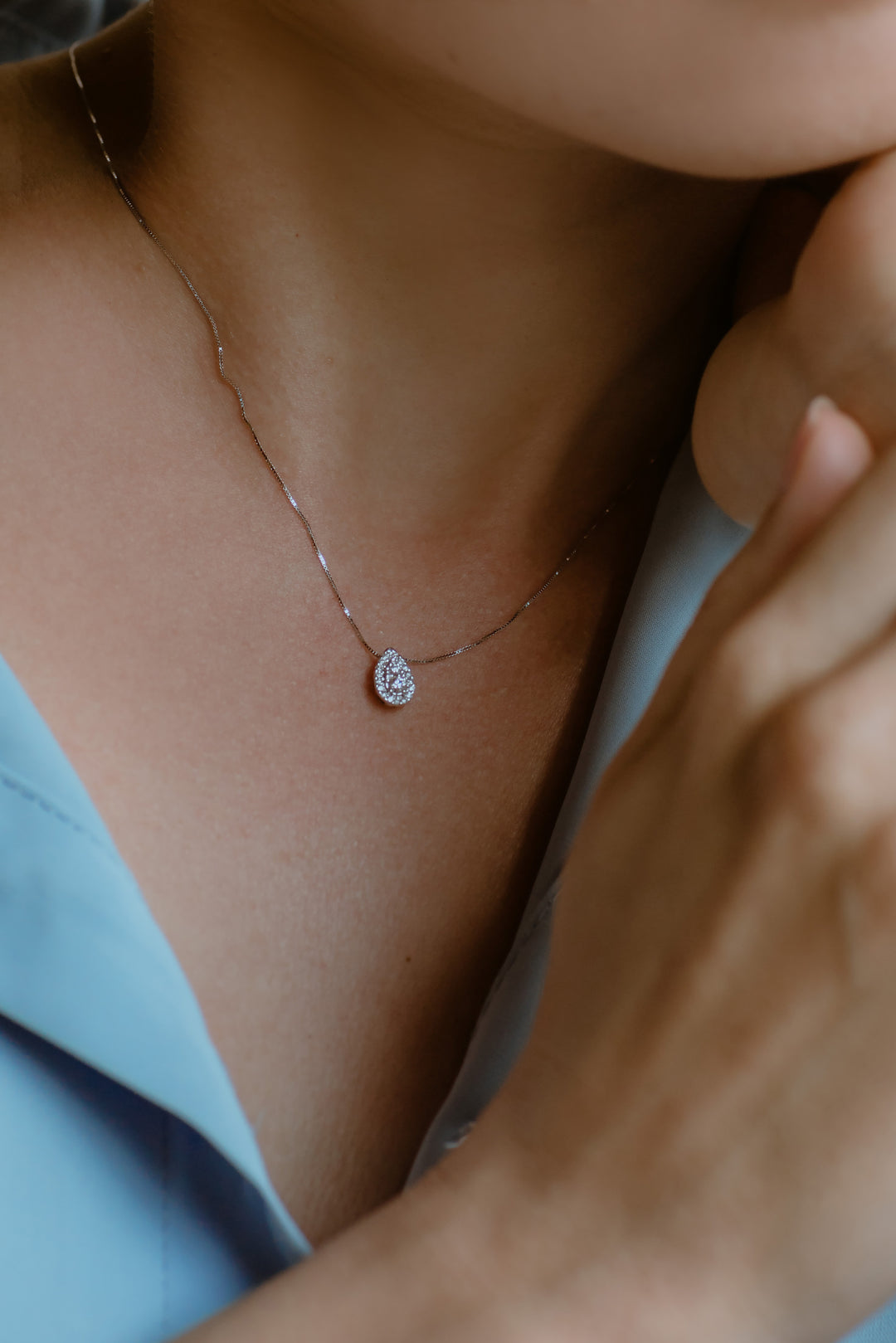 Comete druppelhalsketting in goud en diamanten GLB1605