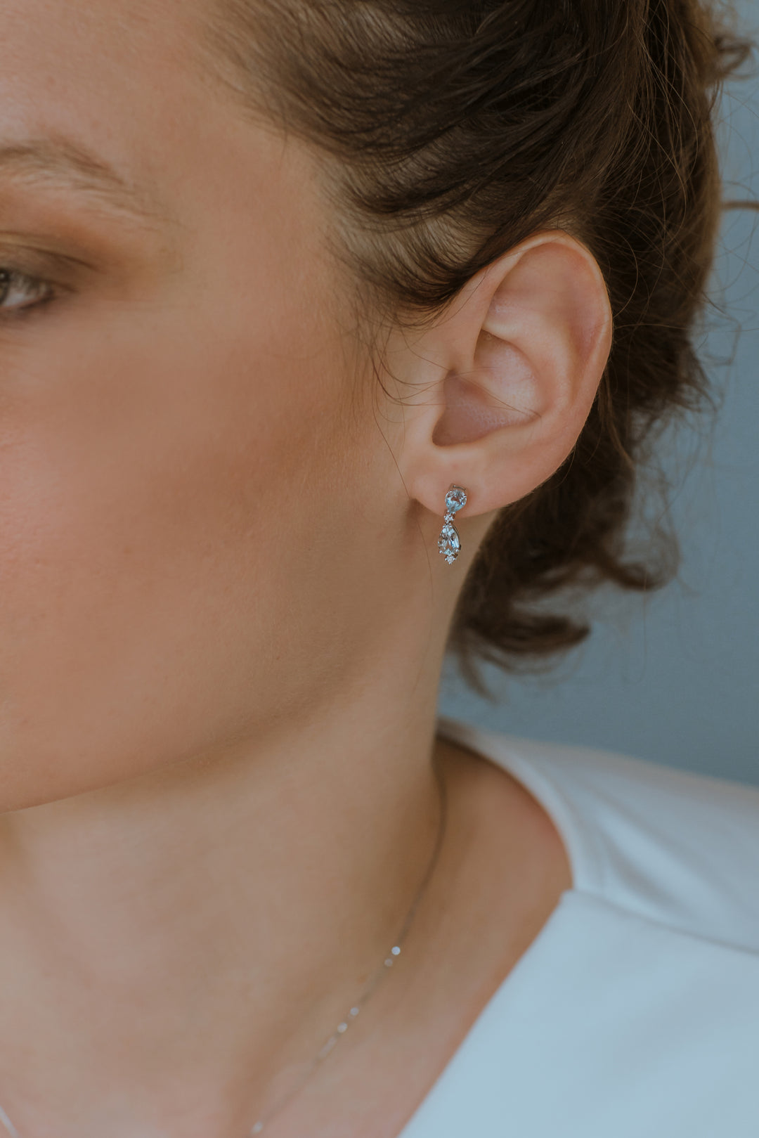 Comete-Goldohrringe mit Diamanten und Aquamarin-Tropfen ORQ262