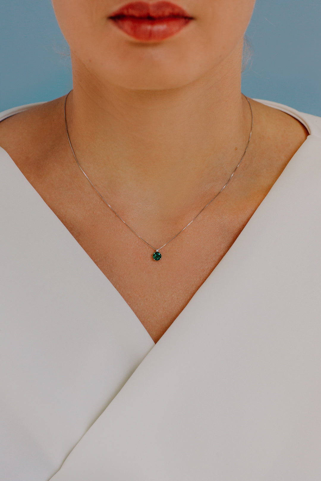 Comete ketting in goud, diamanten en antieke smaragd GLB1514
