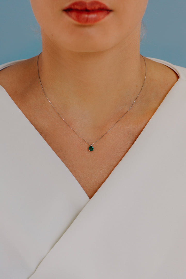 Comete ketting in goud, diamanten en antieke smaragd GLB1514