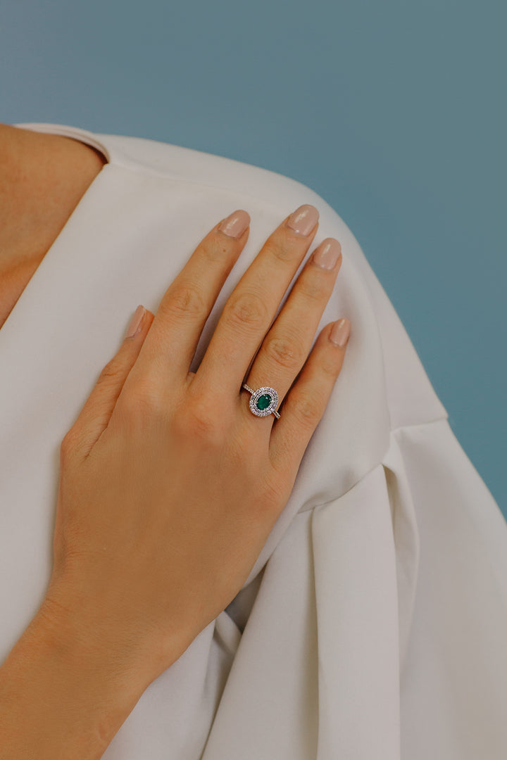 Comete-ring in goud, diamanten en ovale smaragd ANB2417S3