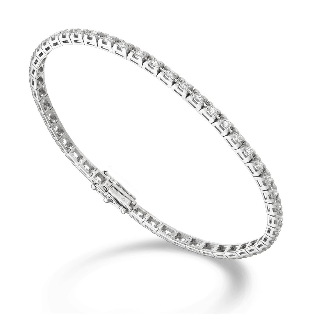 Gegossenes Tennisarmband der World Diamond Group. Lichtpyramide je 0,02 ct BTP801D0018-170-26012110166