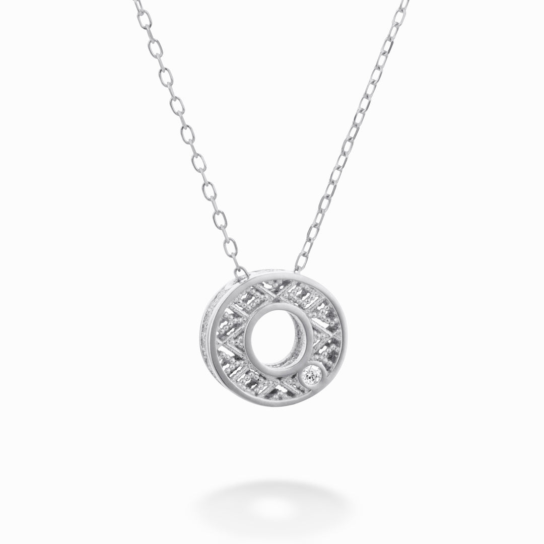 Nihama cl 18k letter o witgoud diam. ct.0,01 NDLETOO4