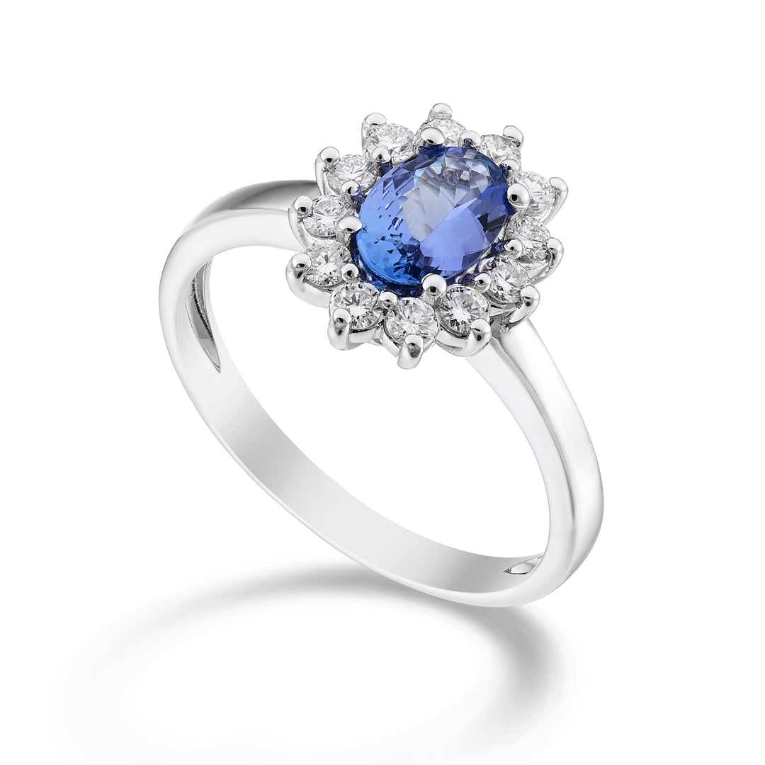 Mikiko een 18k tanzaniet n. ovaal 7x5 ct. 0,60 diam. ct. 0,30 MA5094O4TZN
