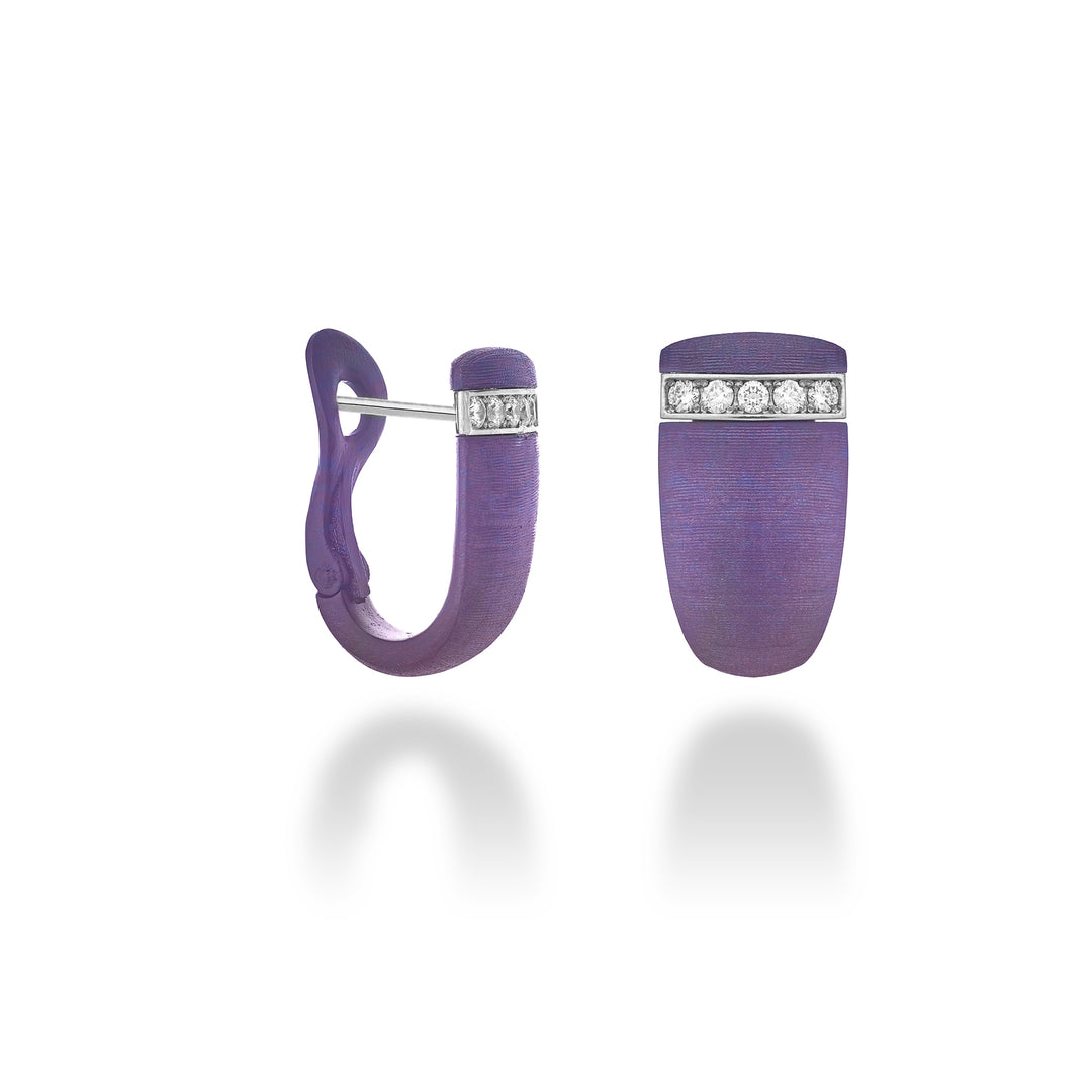 Golay-Ohrclips aus violettem Titan und 18 Karat Weißgold. Lünette mit Diamanten GOR035O4DIVITX besetzt