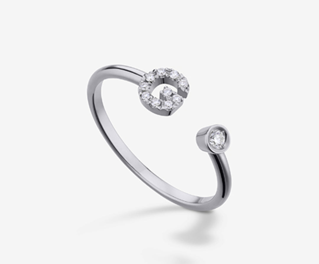 Golay an 9k letter g small white gold diam. ct.0.08 GAFGD1R4
