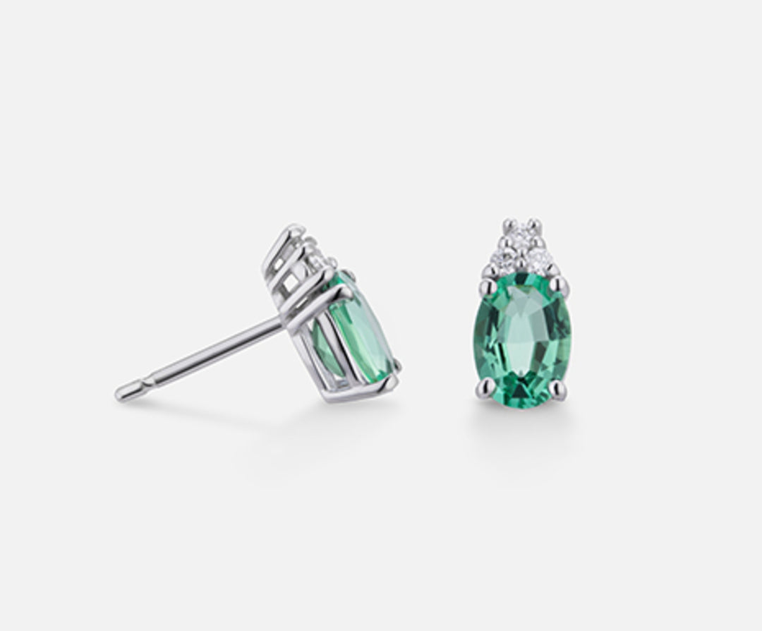 Mikiko oder 18 Karat ovaler Smaragd 7x5 ct.1,20 dia ct.0,09 MO5034O4BE