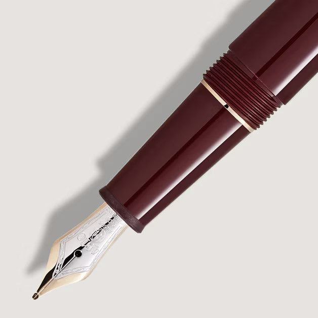 Montblanc Meisterstück Füllfederhalter Bordeaux Classique Spitze M 133014
