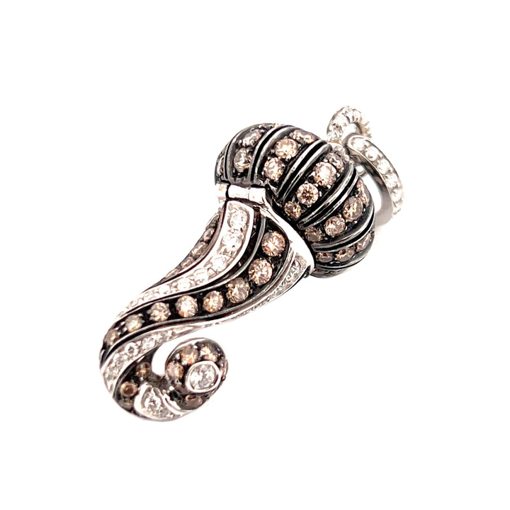 Chantecler Hoorn-bedelhanger in 18kt witgoud, witte en bruine diamanten CH 21122 - Capodagli 1937