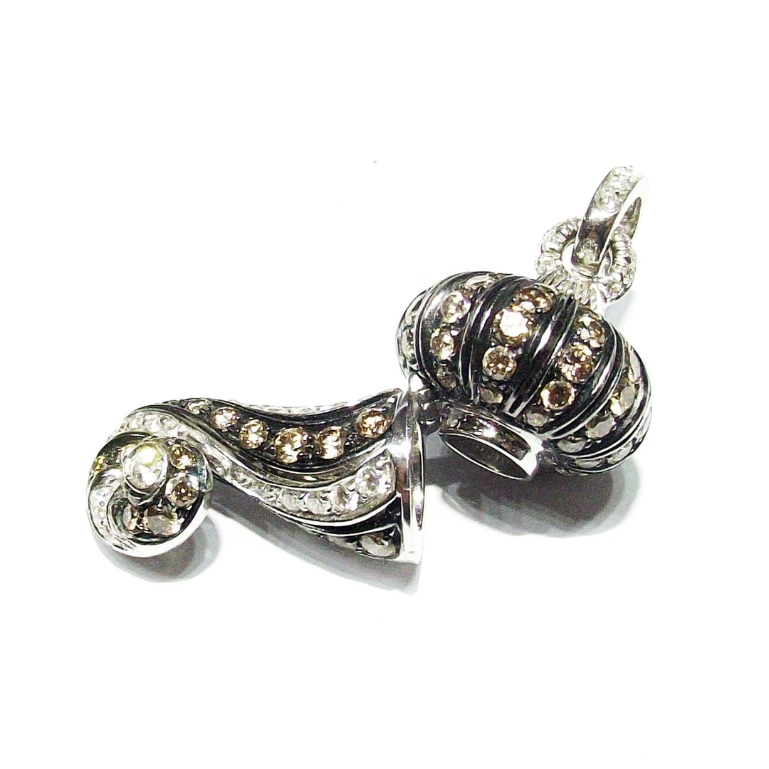 Chantecler Hoorn-bedelhanger in 18kt witgoud, witte en bruine diamanten CH 21122 - Capodagli 1937