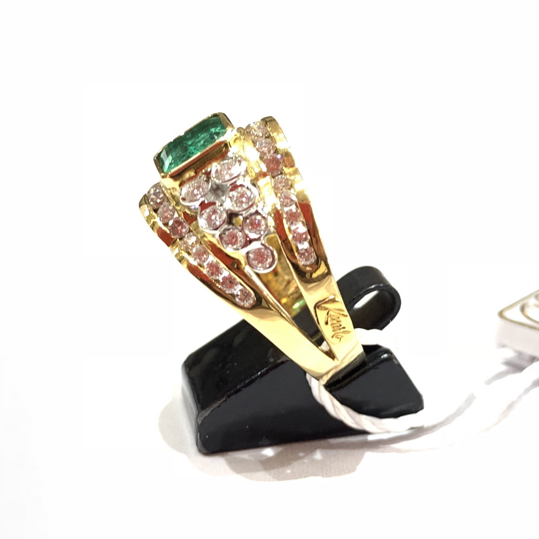 Recarlo anello a fascia oro 18kt smeraldo e diamanti - Gioielleria Capodagli