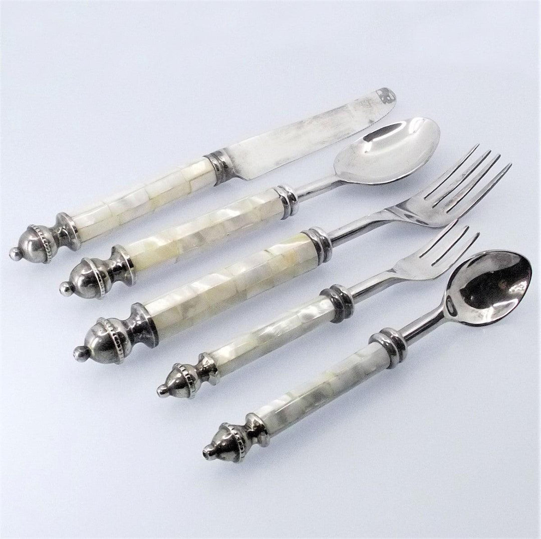 Vintage-Besteckset mit antikem Sheffield-Perlmuttgriff A-S1680 - Gioielleria Capodagli